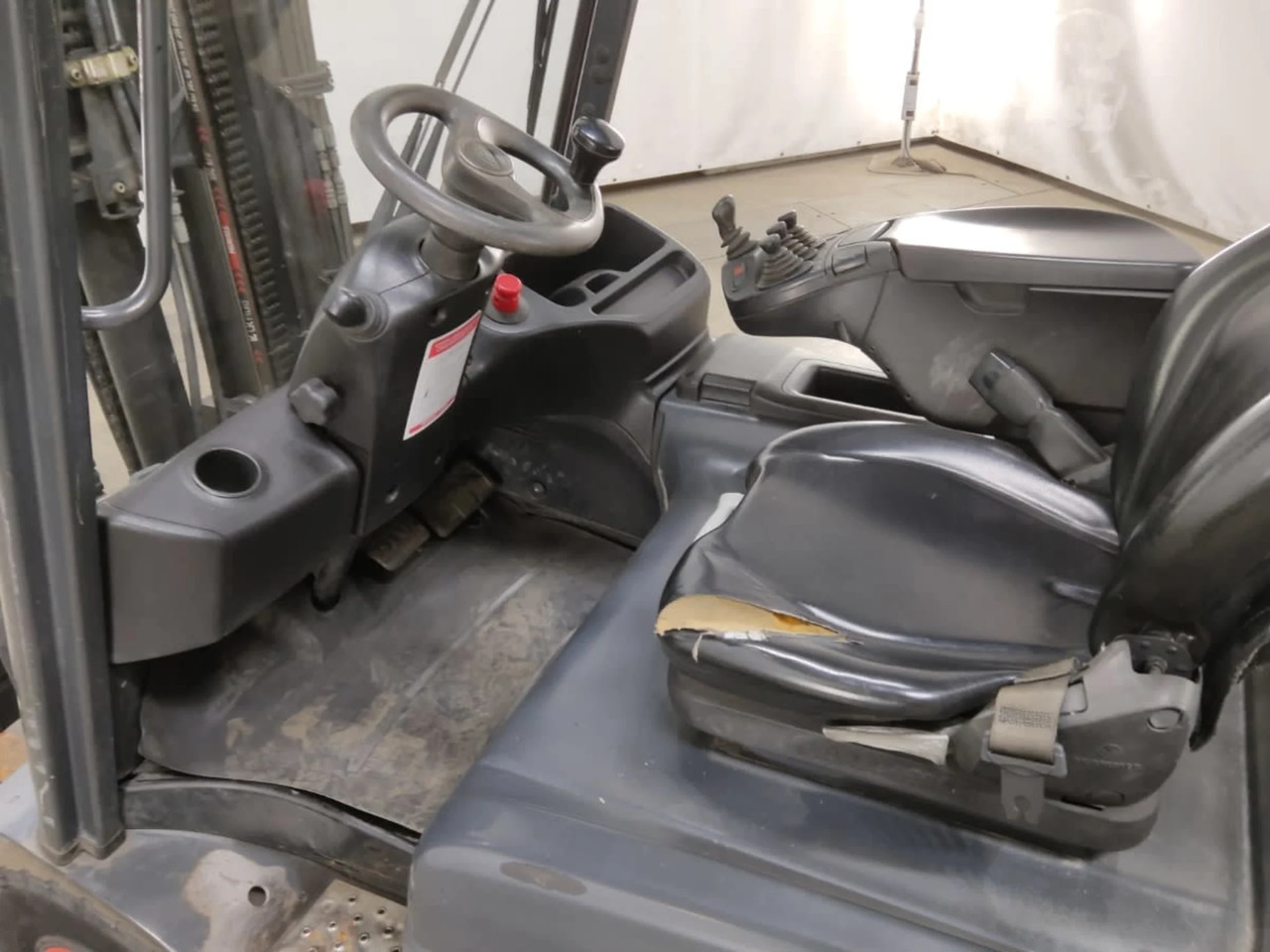Linde E30L-01 - Електрокар: снимка 4 Linde E30L-01 - Електрокар: снимка 4