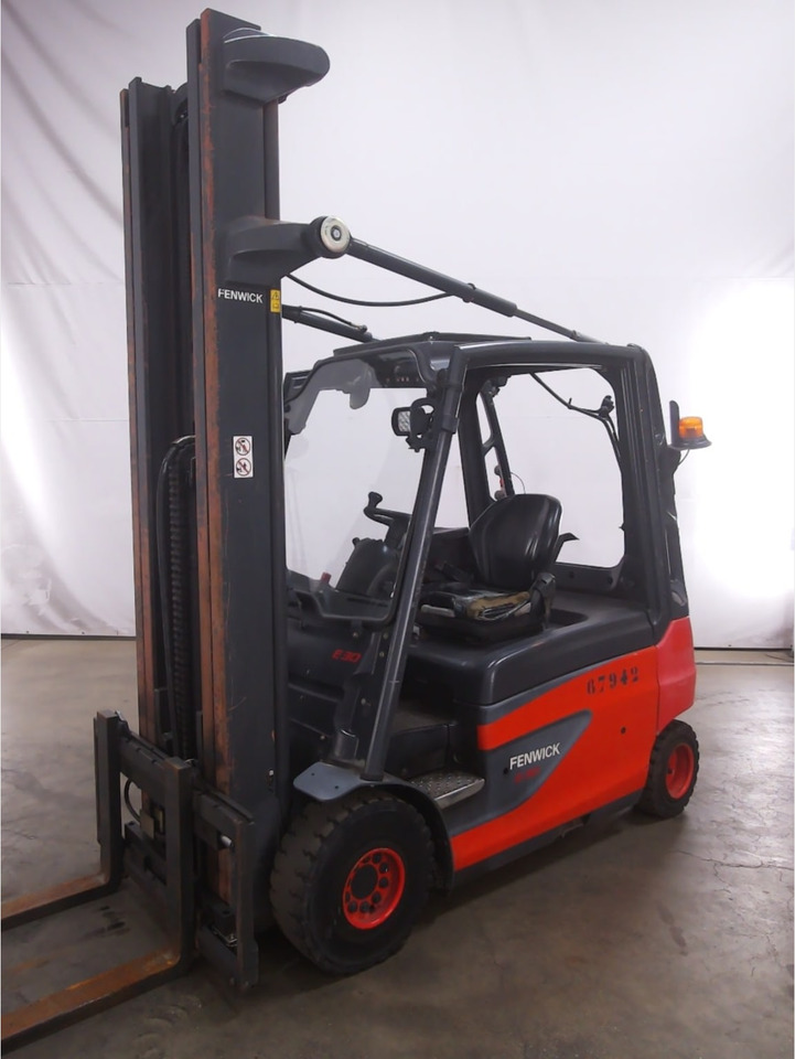 Linde E30L-01 - Електрокар: снимка 1 Linde E30L-01 - Електрокар: снимка 1