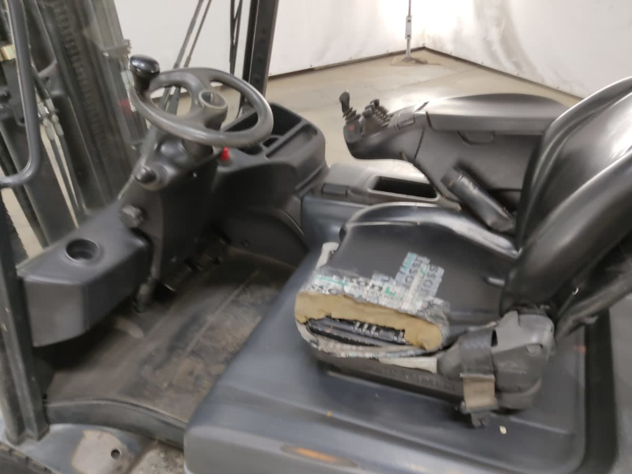 Linde E30L-01 - Електрокар: снимка 4 Linde E30L-01 - Електрокар: снимка 4