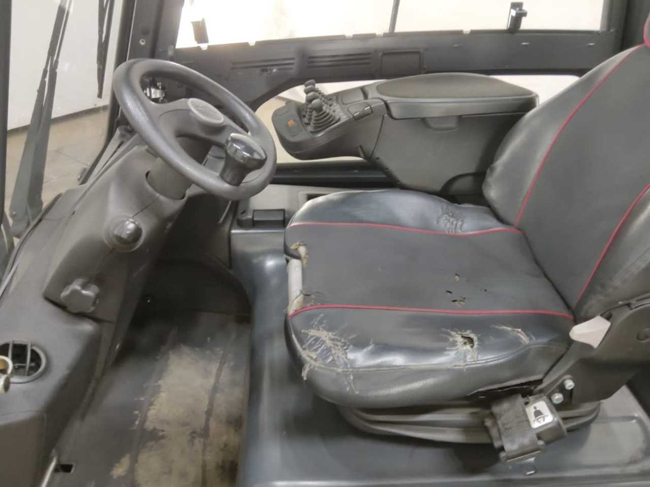 Linde E35HL-01 - Електрокар: снимка 4 Linde E35HL-01 - Електрокар: снимка 4