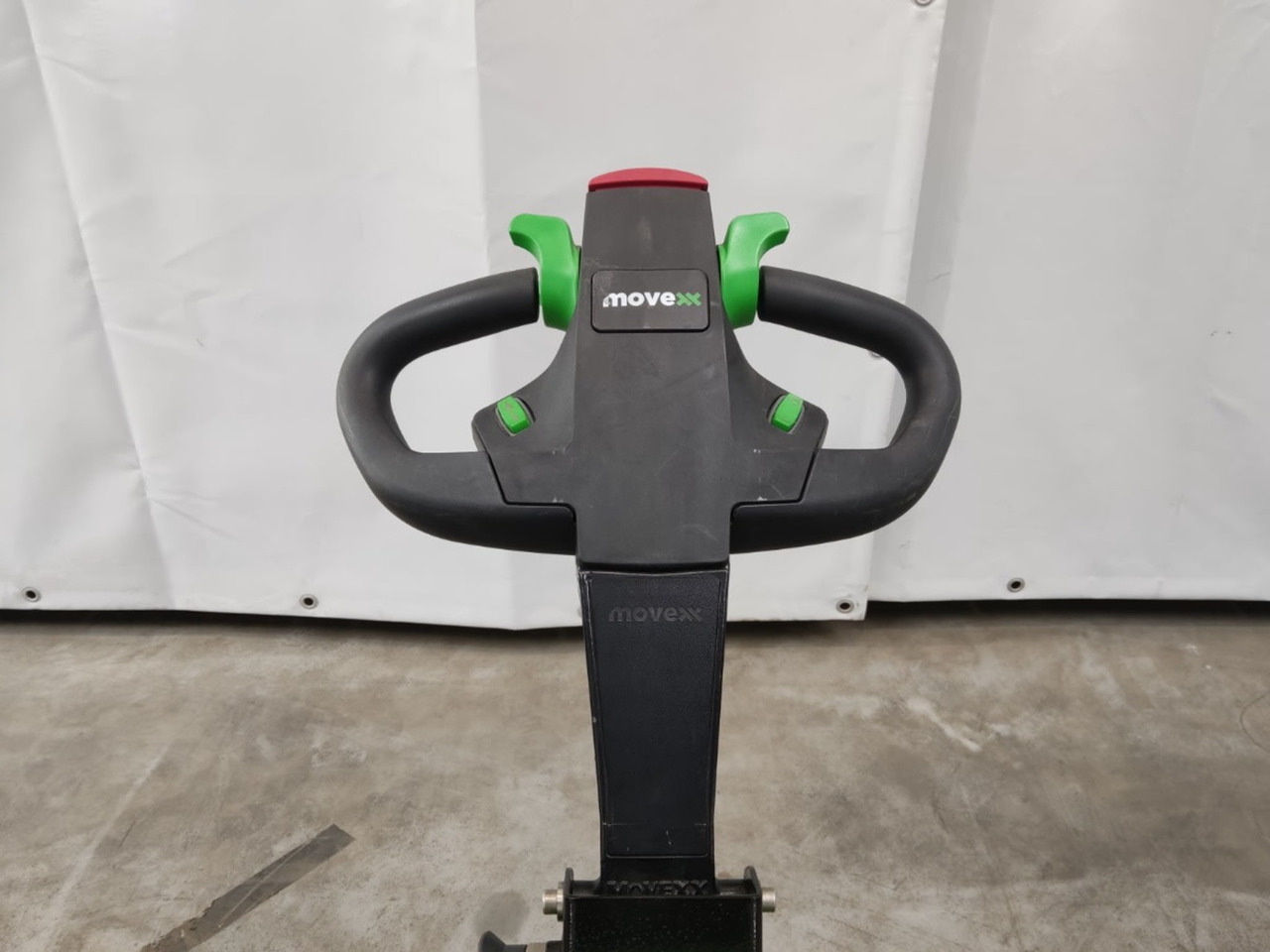 Movexx T1000/LiIon - Електрически влекач: снимка 4 Movexx T1000/LiIon - Електрически влекач: снимка 4