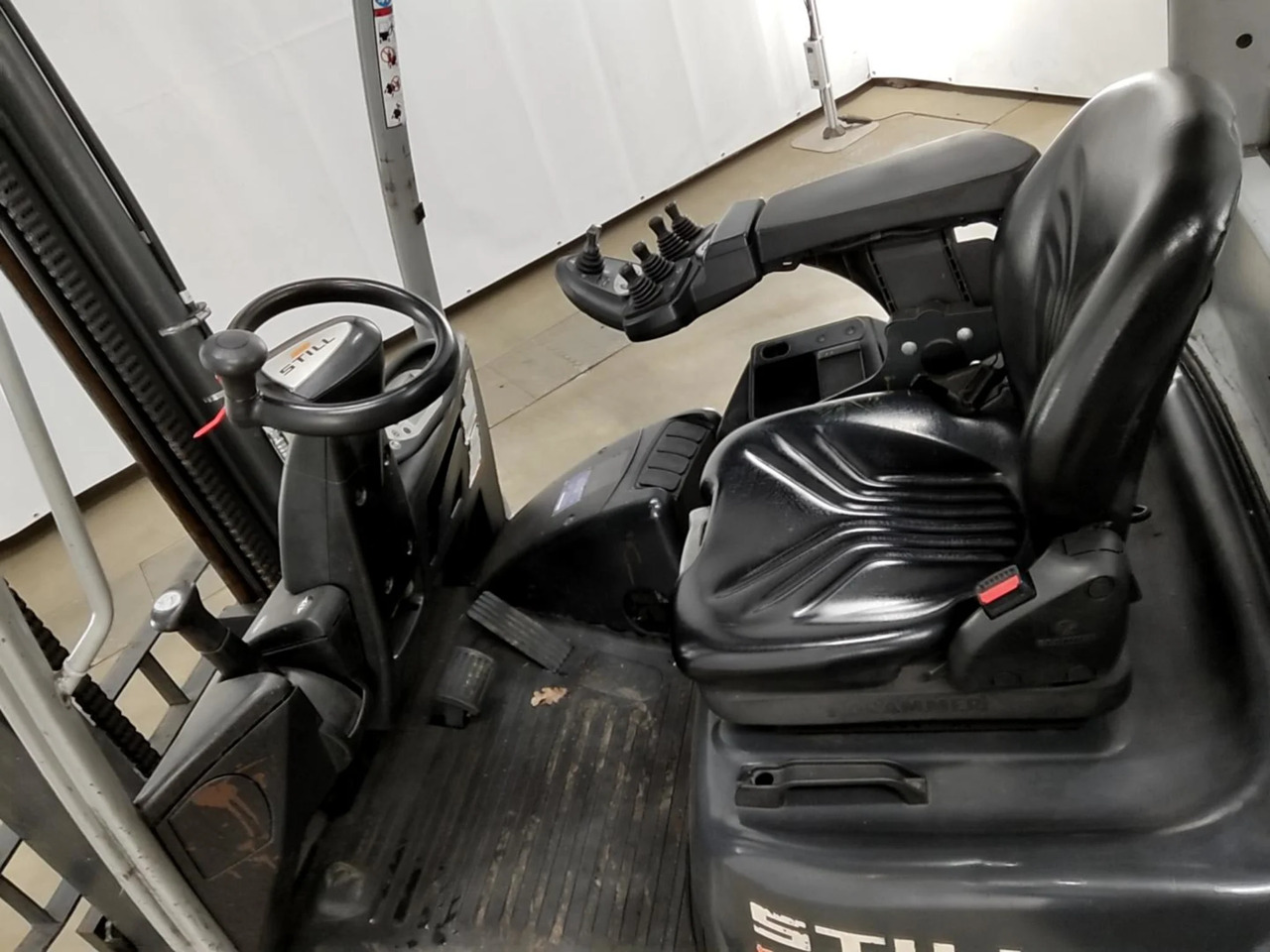 STILL RX70-25T - Газокар: снимка 3 STILL RX70-25T - Газокар: снимка 3