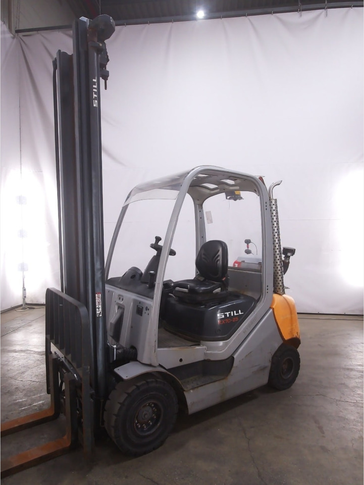 STILL RX70-25T - Газокар: снимка 1 STILL RX70-25T - Газокар: снимка 1