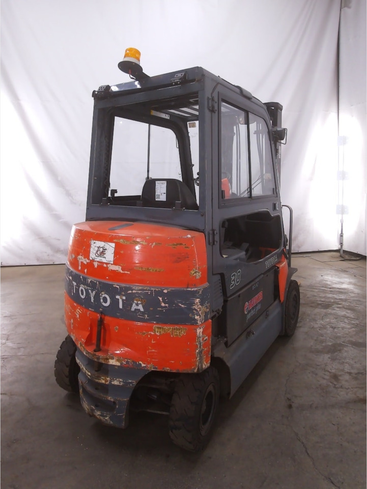 Toyota 7FBMF30 - Електрокар: снимка 3 Toyota 7FBMF30 - Електрокар: снимка 3