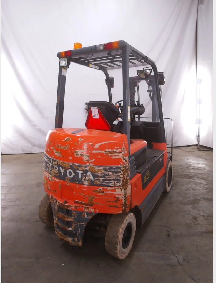 Toyota 7FBMF30 - Електрокар: снимка 3 Toyota 7FBMF30 - Електрокар: снимка 3