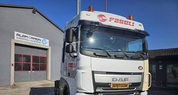 DAF XF-460 EURO 6 impianto idraulico - Влекач: снимка 1 DAF XF-460 EURO 6 impianto idraulico - Влекач: снимка 1