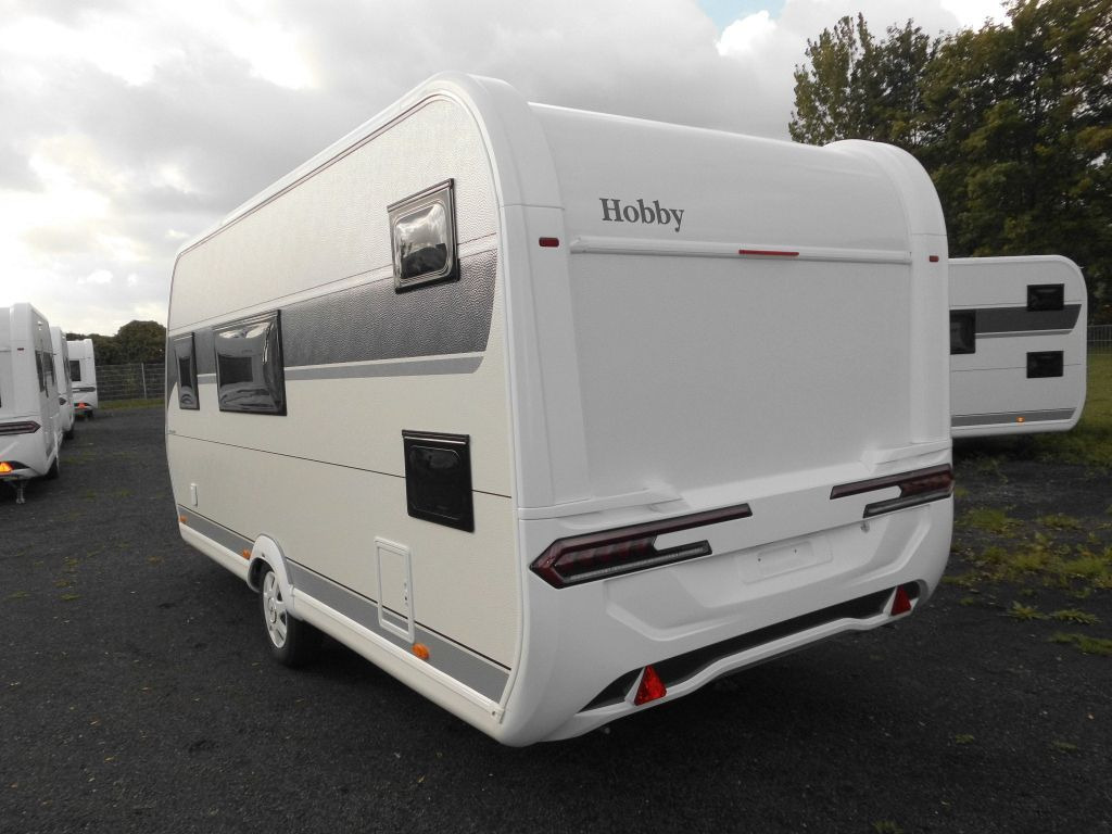 Hobby De Luxe 490 KMF 2026 GARAGE AUTARK 1800kg.+++ - Каравана: снимка 4 Hobby De Luxe 490 KMF 2026 GARAGE AUTARK 1800kg.+++ - Каравана: снимка 4