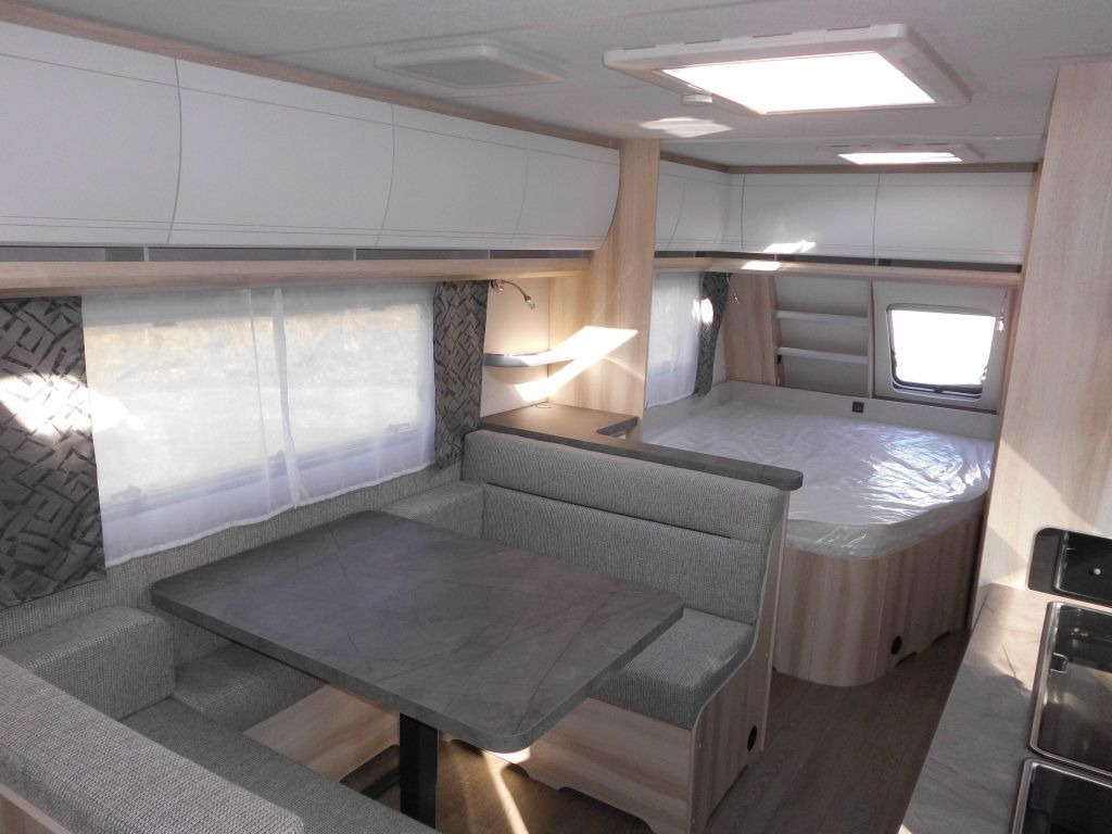 Hobby De Luxe 560 KMFe %Lagerabverkauf% - Каравана: снимка 5 Hobby De Luxe 560 KMFe %Lagerabverkauf% - Каравана: снимка 5