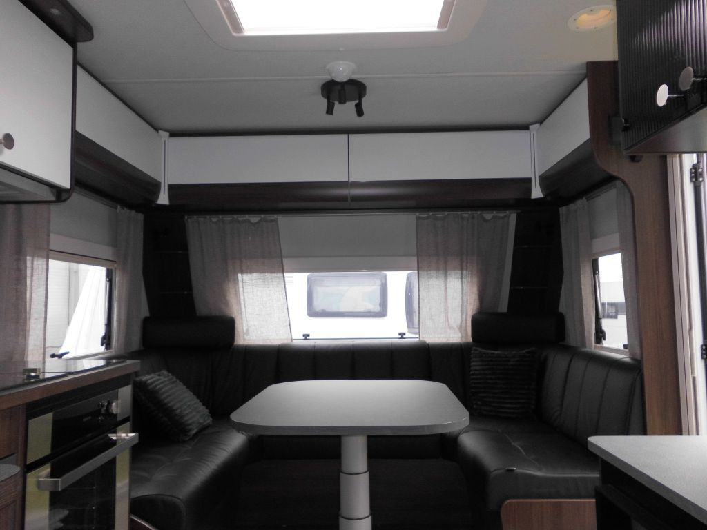 Polar Blackline 590 BFW -15% *TOP-ANGEBOT* LEDER ALDE - Каравана: снимка 5 Polar Blackline 590 BFW -15% *TOP-ANGEBOT* LEDER ALDE - Каравана: снимка 5