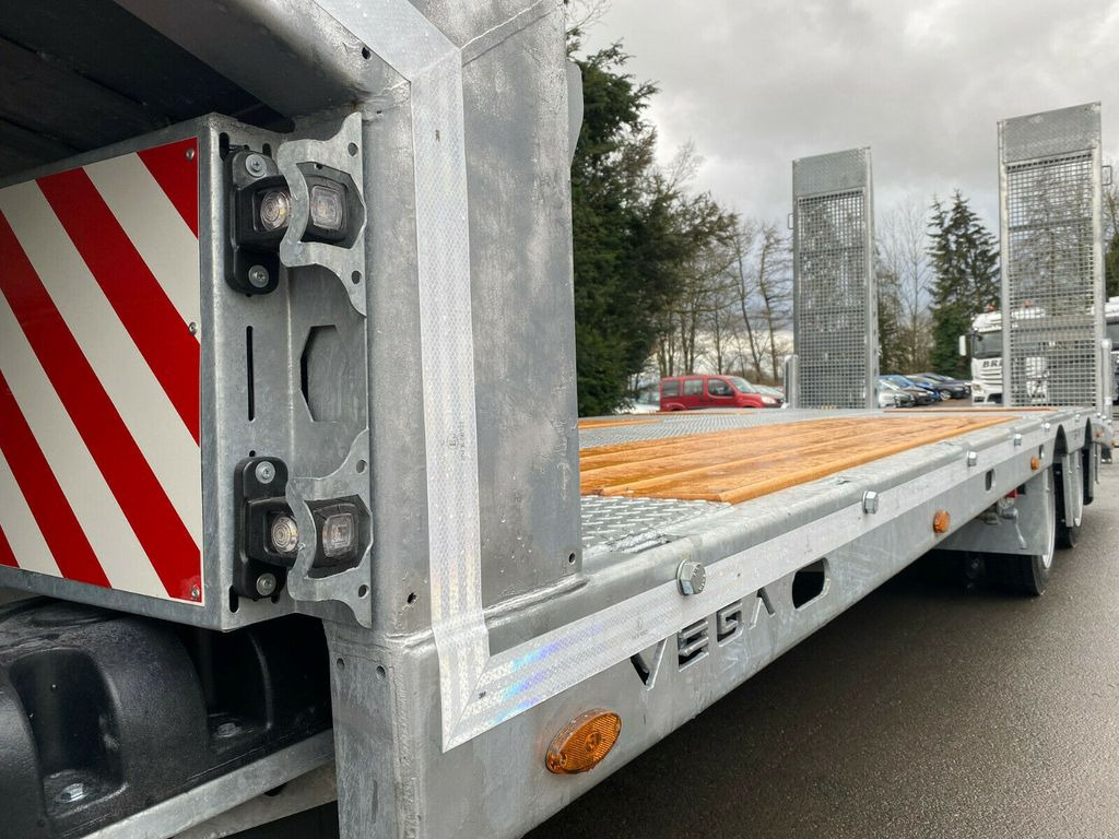 Vega/Vollverzinkt/Luft/Led/Lenkachse Option - Нискорамна площадка полуремарке: снимка 3 Vega/Vollverzinkt/Luft/Led/Lenkachse Option - Нискорамна площадка полуремарке: снимка 3