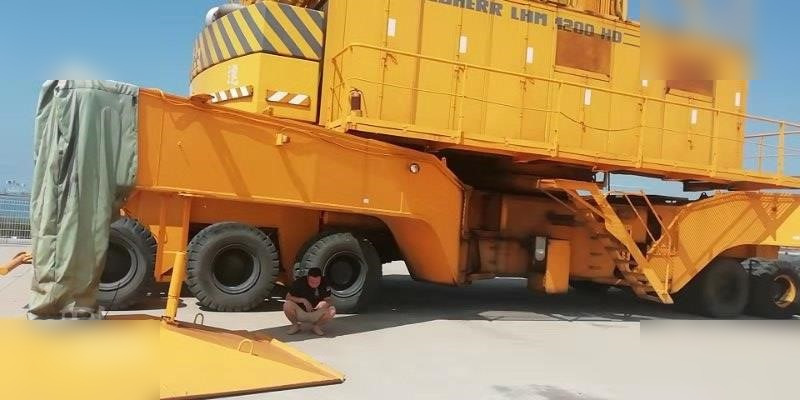 1994 LIEBHERR LHM1200HD - Самоиздигащ се кулокран: снимка 1 1994 LIEBHERR LHM1200HD - Самоиздигащ се кулокран: снимка 1