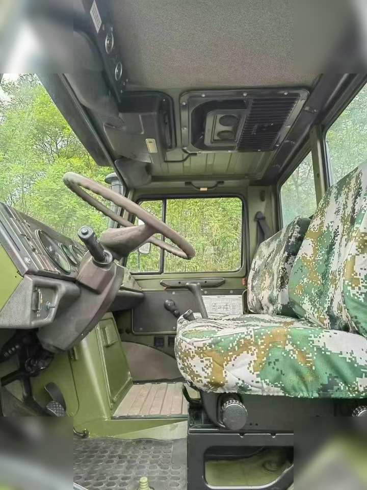 1995 MERCEDES-BENZ UNIMOG 2150 - Шаси кабина: снимка 3 1995 MERCEDES-BENZ UNIMOG 2150 - Шаси кабина: снимка 3