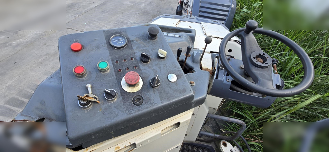 2005 WIRTGEN W35DC - Пътна фреза: снимка 3 2005 WIRTGEN W35DC - Пътна фреза: снимка 3