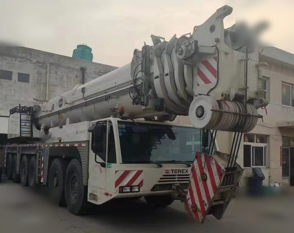 2009 DEMAG AC 350-1 - Кран за всякакви терени: снимка 2 2009 DEMAG AC 350-1 - Кран за всякакви терени: снимка 2