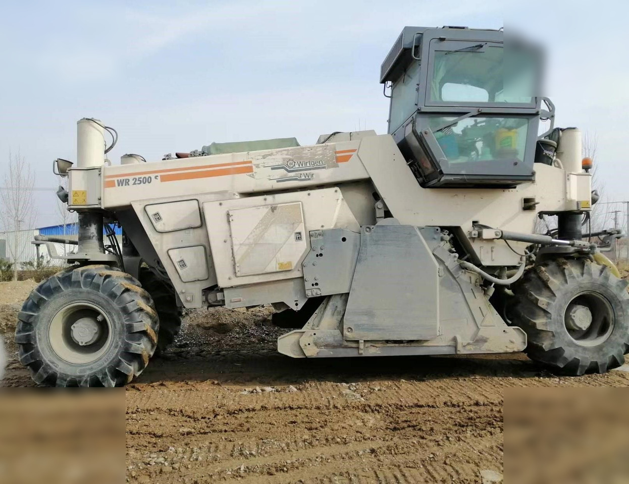 2010 WIRTGEN WR2500S - Стабилизатор за почва: снимка 2 2010 WIRTGEN WR2500S - Стабилизатор за почва: снимка 2