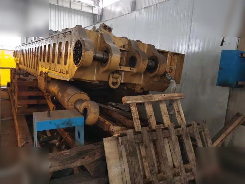 2012 CATERPILLAR EL2000 - Минна машина: снимка 2 2012 CATERPILLAR EL2000 - Минна машина: снимка 2