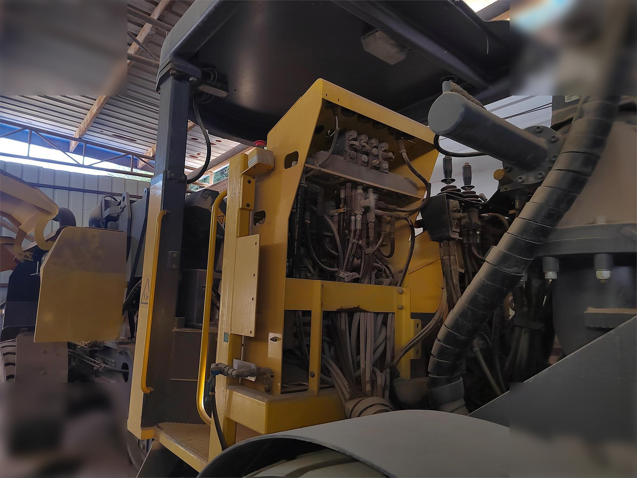 2013 ATLAS COPCO BOLTEC MD - Пробивна машина: снимка 1 2013 ATLAS COPCO BOLTEC MD - Пробивна машина: снимка 1