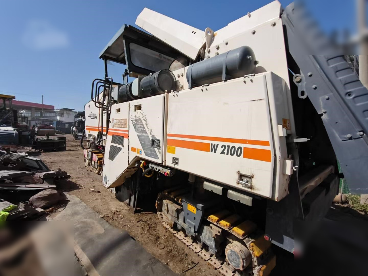 2013 WIRTGEN W2100 - Пътна фреза: снимка 1 2013 WIRTGEN W2100 - Пътна фреза: снимка 1