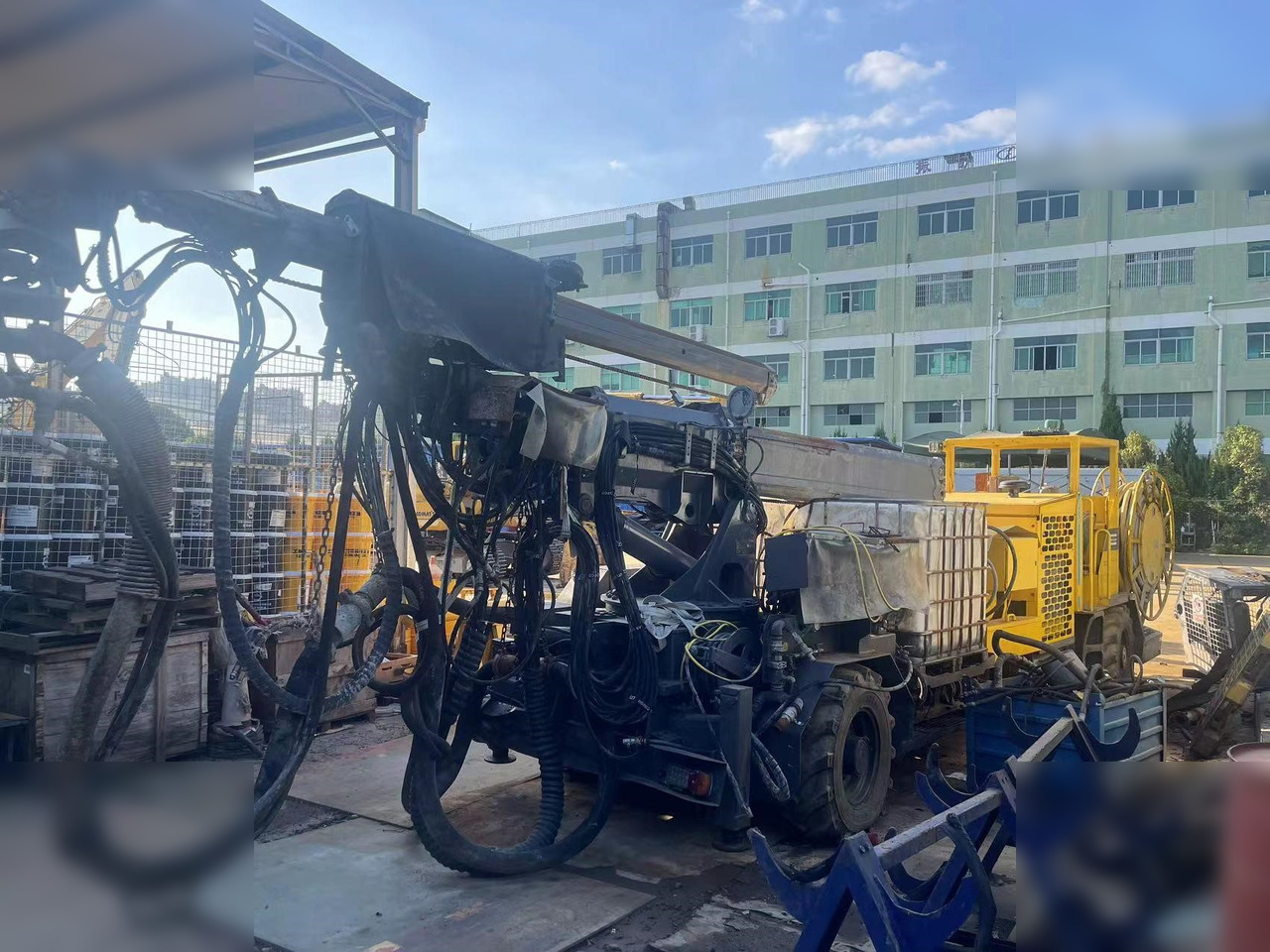 2016 EPIROC MEYCO ME5 - Тунелопробивната машина: снимка 4 2016 EPIROC MEYCO ME5 - Тунелопробивната машина: снимка 4