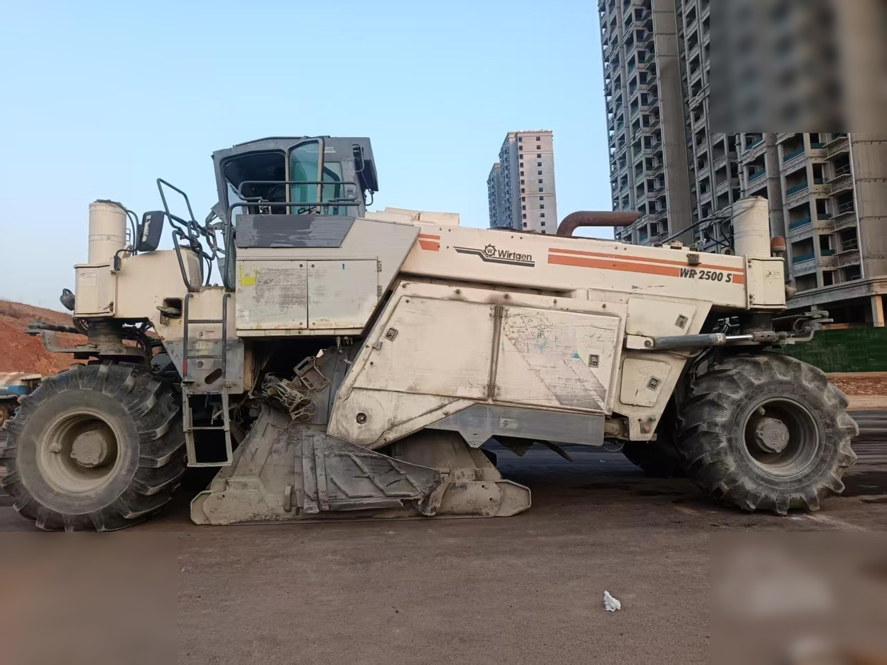 2016 WIRTGEN WR2500S - Стабилизатор за почва: снимка 1 2016 WIRTGEN WR2500S - Стабилизатор за почва: снимка 1