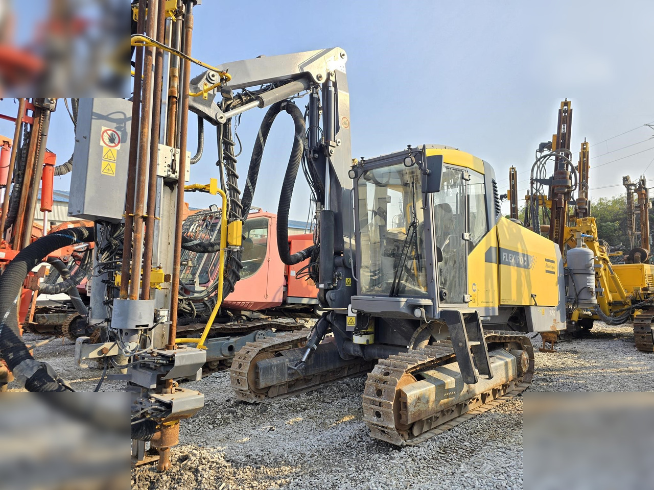 2020 ATLAS COPCO FLEXIROC T40 - Пробивна машина: снимка 2 2020 ATLAS COPCO FLEXIROC T40 - Пробивна машина: снимка 2