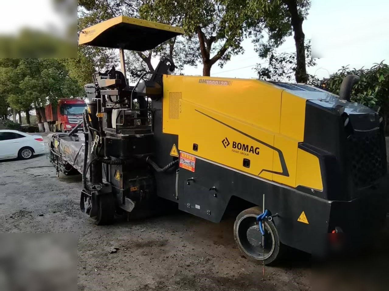 2021 BOMAG BM1000/20 - Пътна фреза: снимка 1 2021 BOMAG BM1000/20 - Пътна фреза: снимка 1
