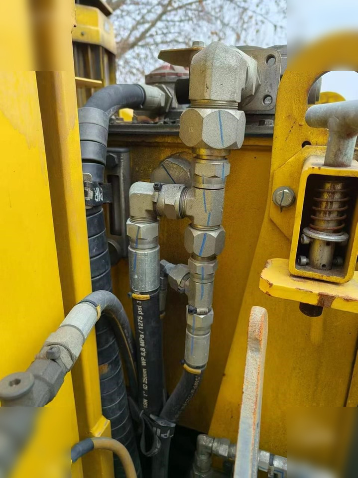 2021 EPIROC BOOMER K111 - Машина за хоризонтално-насочено сондиране: снимка 3 2021 EPIROC BOOMER K111 - Машина за хоризонтално-насочено сондиране: снимка 3