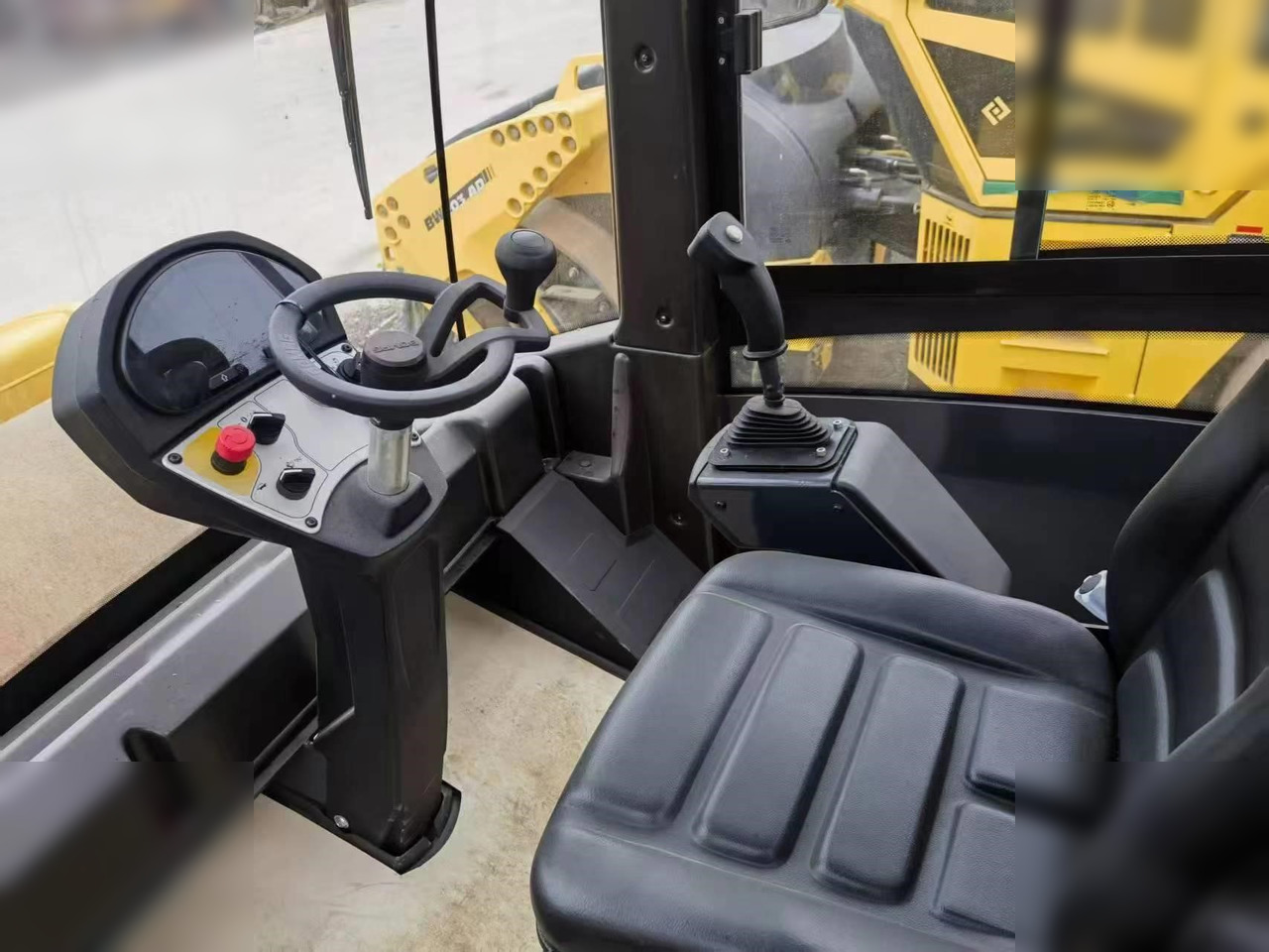 2023 BOMAG BW226-5 CL - Компактор: снимка 2 2023 BOMAG BW226-5 CL - Компактор: снимка 2