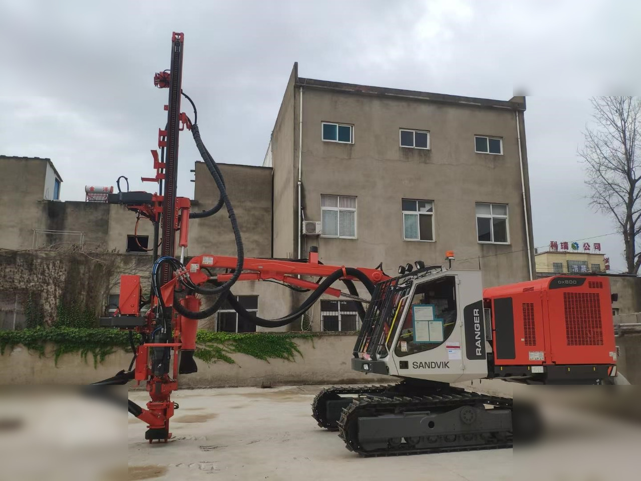 2023 SANDVIK DX800 - Пробивна машина: снимка 3 2023 SANDVIK DX800 - Пробивна машина: снимка 3