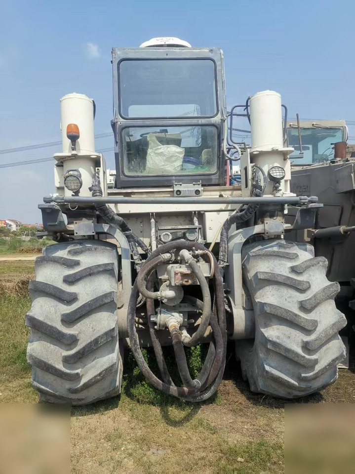 WIRTGEN WR2500 - Стабилизатор за почва: снимка 3 WIRTGEN WR2500 - Стабилизатор за почва: снимка 3