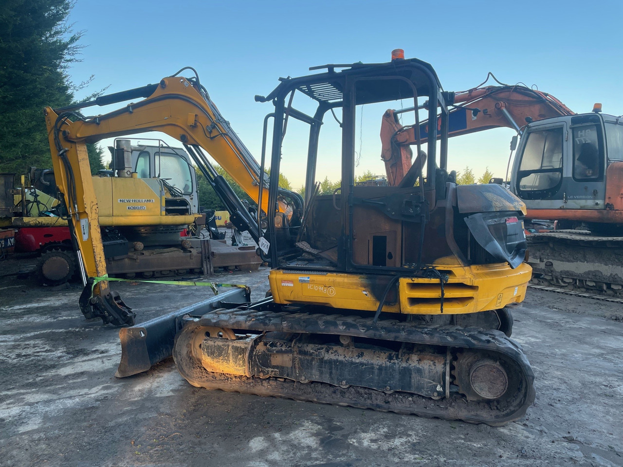 JCB 86C-2 - Верижен багер: снимка 2 JCB 86C-2 - Верижен багер: снимка 2