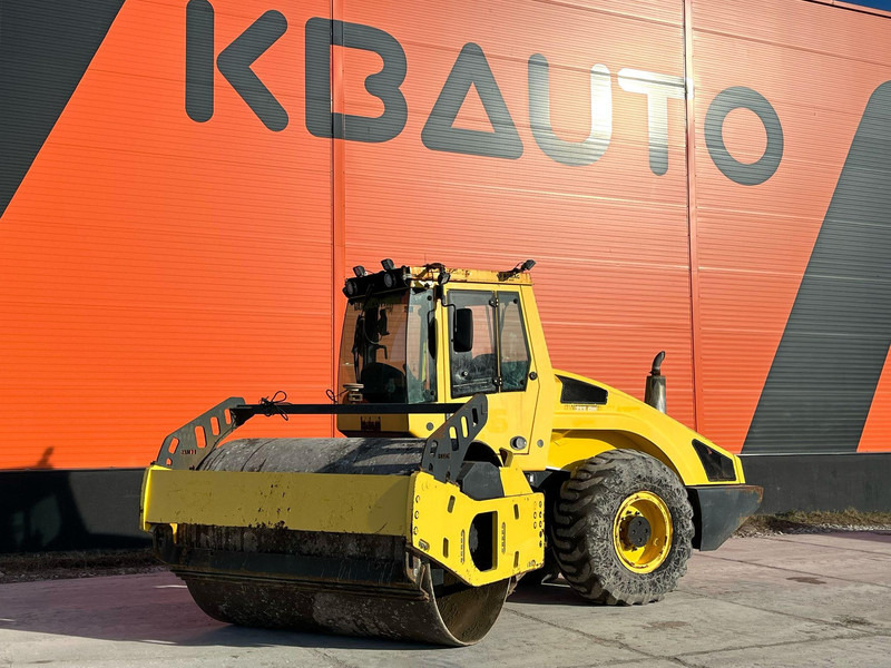 Bomag BW 213 DH - Валяк: снимка 1 Bomag BW 213 DH - Валяк: снимка 1
