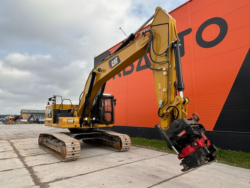 Caterpillar 330 3D / ROTOTILT / AC / CENTRAL LUBRICATION - Верижен багер: снимка 4 Caterpillar 330 3D / ROTOTILT / AC / CENTRAL LUBRICATION - Верижен багер: снимка 4
