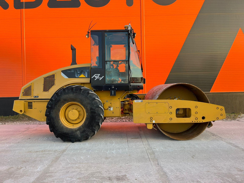 Caterpillar CS 56 3D Trimble DCM300G / AC - Валяк: снимка 5 Caterpillar CS 56 3D Trimble DCM300G / AC - Валяк: снимка 5