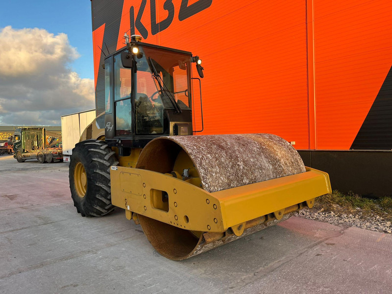 Caterpillar CS 56 3D Trimble DCM300G / AC - Валяк: снимка 4 Caterpillar CS 56 3D Trimble DCM300G / AC - Валяк: снимка 4