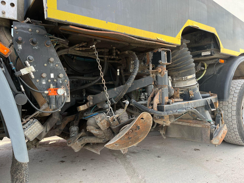 Мотометачна машина DAF LF 55.180 4x2 Schmidt SK 600 Dual LP: снимка 13
