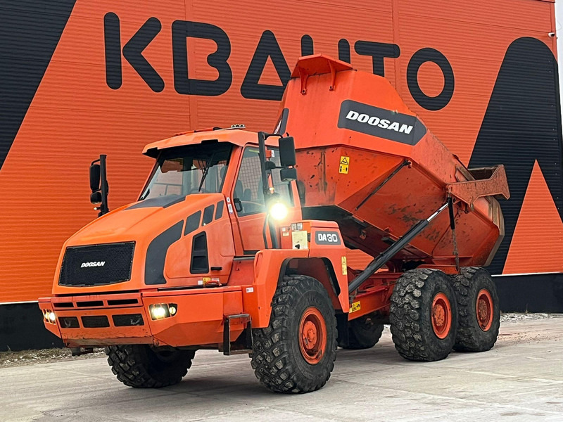 Doosan DA 30 6x6 AC / CENTRAL LUBRICATION / NO ADBLUE / NO DPF - Съчленен самосвал: снимка 1 Doosan DA 30 6x6 AC / CENTRAL LUBRICATION / NO ADBLUE / NO DPF - Съчленен самосвал: снимка 1