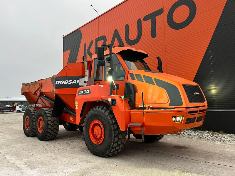 Doosan DA 30 6x6 AC / CENTRAL LUBRICATION / NO ADBLUE / NO DPF - Съчленен самосвал: снимка 3 Doosan DA 30 6x6 AC / CENTRAL LUBRICATION / NO ADBLUE / NO DPF - Съчленен самосвал: снимка 3