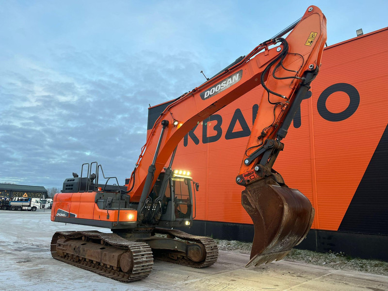 Doosan DX 340 LC-5 CENTRAL LUBRICATION / AC - Верижен багер: снимка 3 Doosan DX 340 LC-5 CENTRAL LUBRICATION / AC - Верижен багер: снимка 3