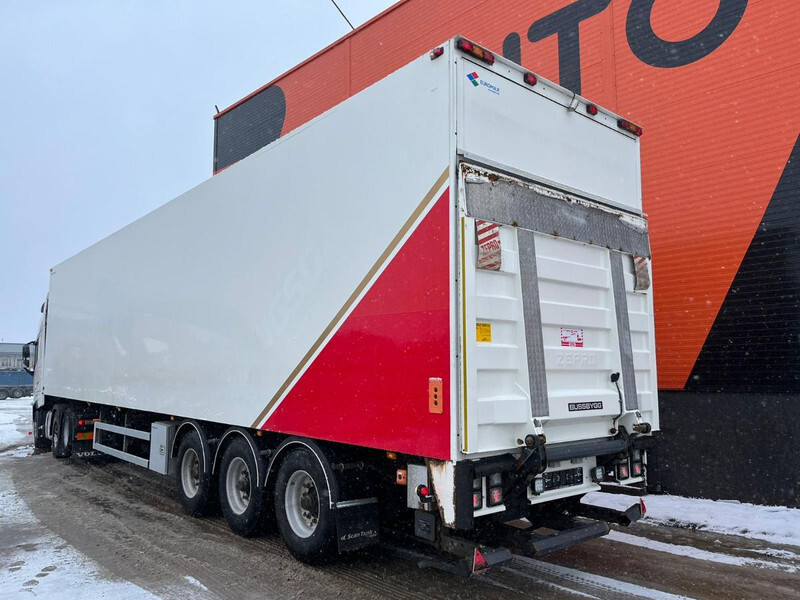 HFR 2006 Vector 1850 Mt - Рефрижератор полуремарке: снимка 3 HFR 2006 Vector 1850 Mt - Рефрижератор полуремарке: снимка 3