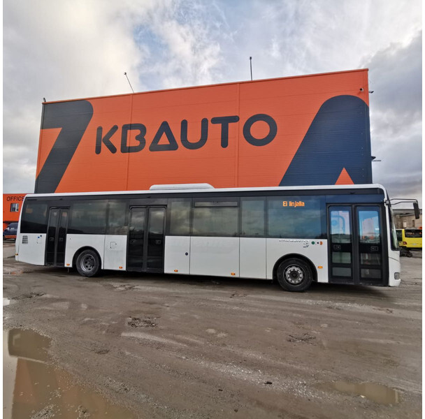 Iveco Crossway LE // 2x units // EEV - Градски автобус: снимка 3 Iveco Crossway LE // 2x units // EEV - Градски автобус: снимка 3