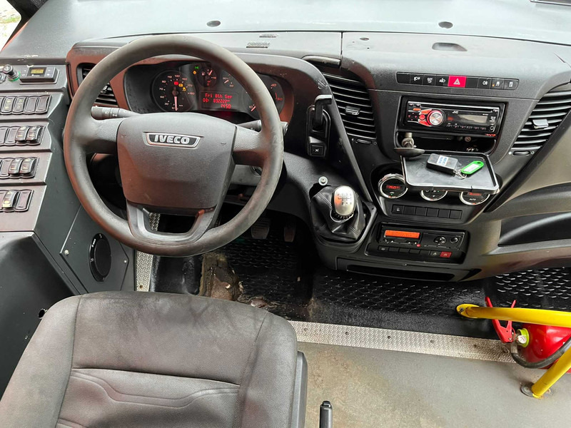 Interior photo 2: Микробус, Пътнически бус Iveco KAPENA THESI 2 PCS AVAILABLE / CNG ! / 27 SEATS + 5 STANDING / AC