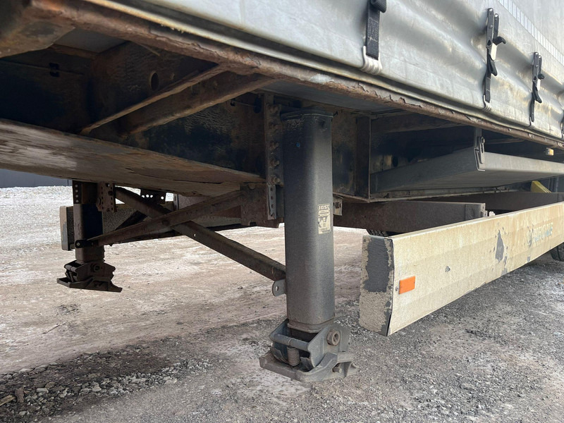 Брезентово полуремарке Krone SD: снимка 14