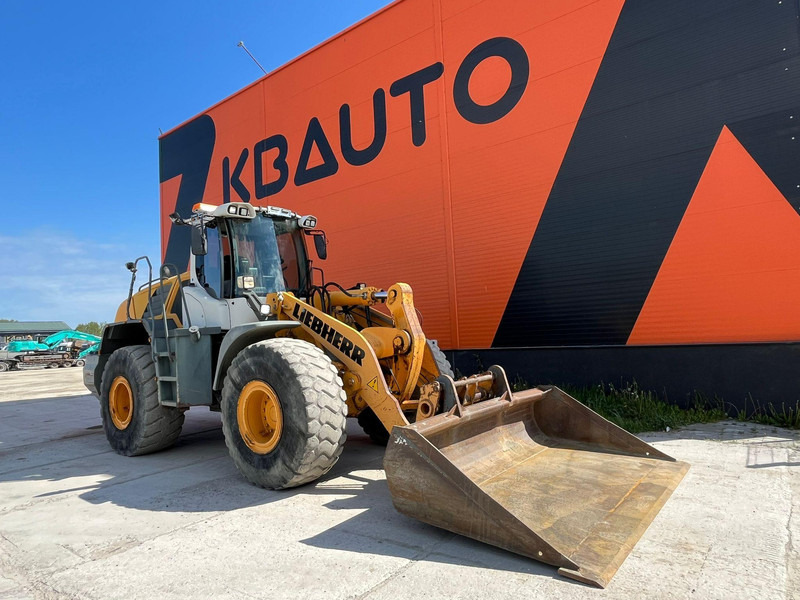 Liebherr L 550 4X4 AC / CENTRL LUBRICATION / SCALES - Колесен товарач: снимка 3 Liebherr L 550 4X4 AC / CENTRL LUBRICATION / SCALES - Колесен товарач: снимка 3