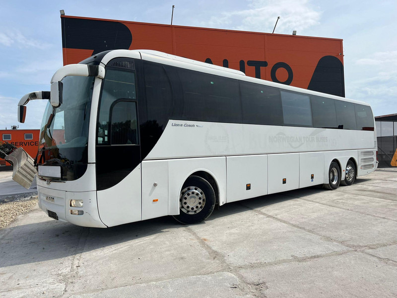 MAN R 08 Lion`s Coach EURO 6 / 59 SEATS / AC / AUXILIARY HEATING / WC / 2x FRIDGE - Туристически автобус: снимка 3 MAN R 08 Lion`s Coach EURO 6 / 59 SEATS / AC / AUXILIARY HEATING / WC / 2x FRIDGE - Туристически автобус: снимка 3