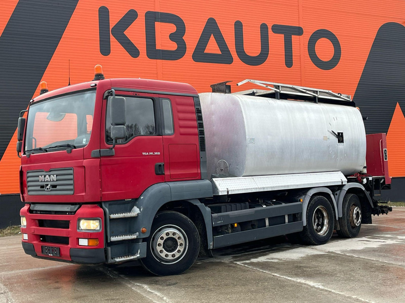 MAN TGA 26.360 6X2 Schäfer SRH 10000 / 3105 hours - Камион цистерна: снимка 1 MAN TGA 26.360 6X2 Schäfer SRH 10000 / 3105 hours - Камион цистерна: снимка 1