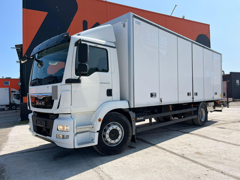 MAN TGM 18.290 4x2 BOX L=7543 mm - Камион фургон: снимка 2 MAN TGM 18.290 4x2 BOX L=7543 mm - Камион фургон: снимка 2