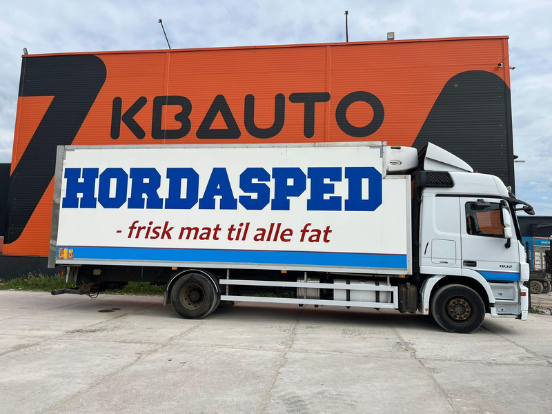 Mercedes-Benz Actros 1832 4x2 SUPRA 850 Mt / BOX L=8226 mm - Рефрижератор камион: снимка 5 Mercedes-Benz Actros 1832 4x2 SUPRA 850 Mt / BOX L=8226 mm - Рефрижератор камион: снимка 5