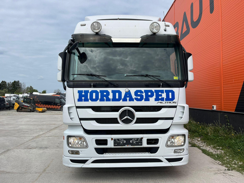 Mercedes-Benz Actros 1832 4x2 SUPRA 850 Mt / BOX L=8226 mm - Рефрижератор камион: снимка 3 Mercedes-Benz Actros 1832 4x2 SUPRA 850 Mt / BOX L=8226 mm - Рефрижератор камион: снимка 3
