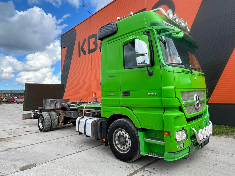 Mercedes-Benz Actros 1832 4x2 V6 ENGINE / CHASSIS L=7100 mm - Шаси кабина: снимка 4 Mercedes-Benz Actros 1832 4x2 V6 ENGINE / CHASSIS L=7100 mm - Шаси кабина: снимка 4